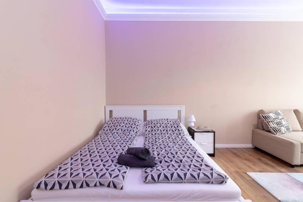 Nice And Cozy Apartment Next To The Parliament Budapest Ngoại thất bức ảnh