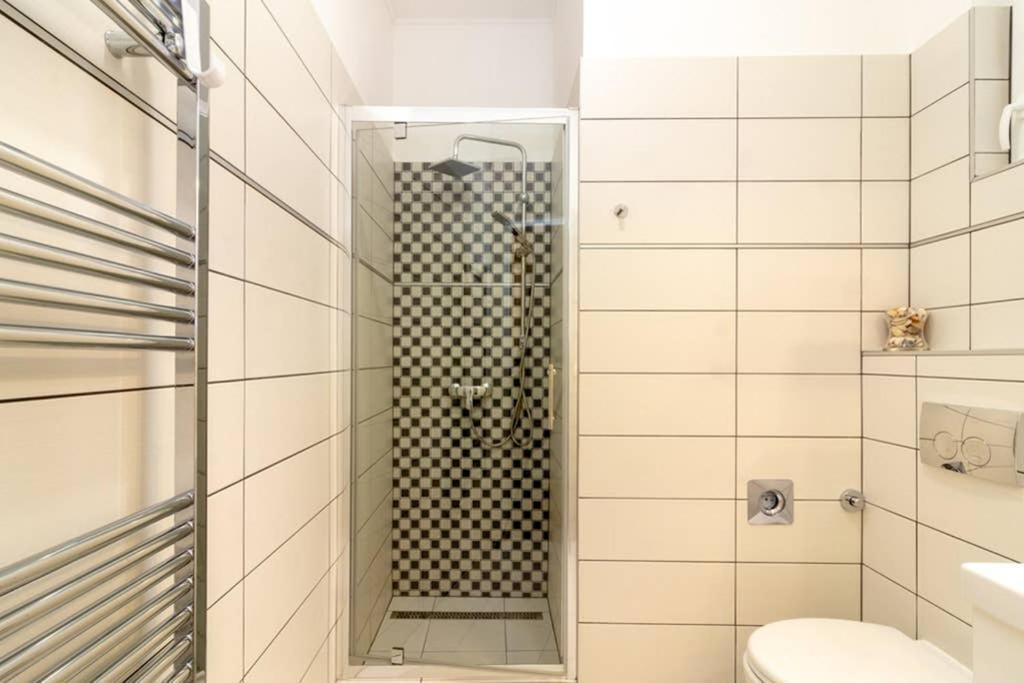 Nice And Cozy Apartment Next To The Parliament Budapest Ngoại thất bức ảnh