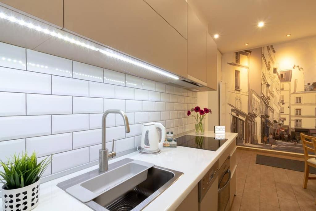 Nice And Cozy Apartment Next To The Parliament Budapest Ngoại thất bức ảnh