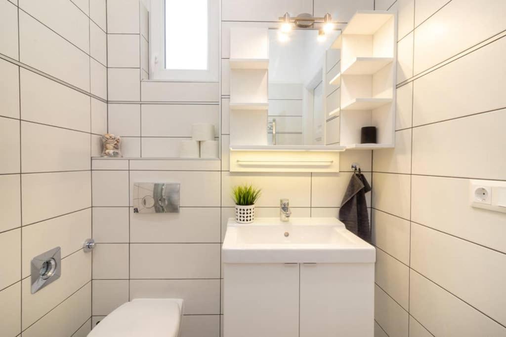 Nice And Cozy Apartment Next To The Parliament Budapest Ngoại thất bức ảnh